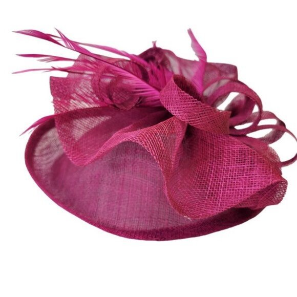 Magenta Purple Disc Fascinator with Upturned Brims Loops Bows and Feathers - Picture 6 of 12